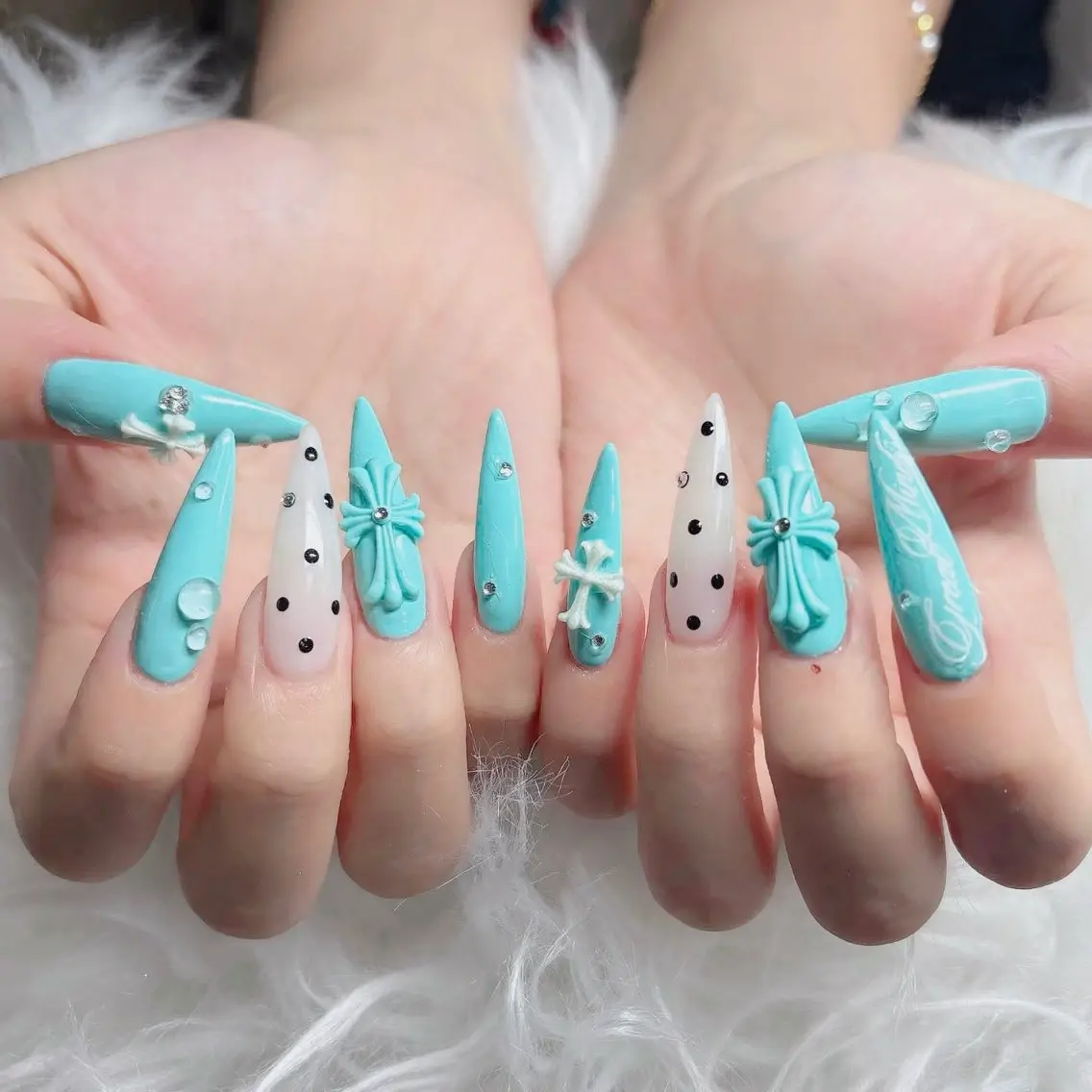 ネイル フットネイル フレンチネイル グラデーション 韓国ネイル ロングネイル ハンドネイル Hani Nail Salonのネイルデザイン