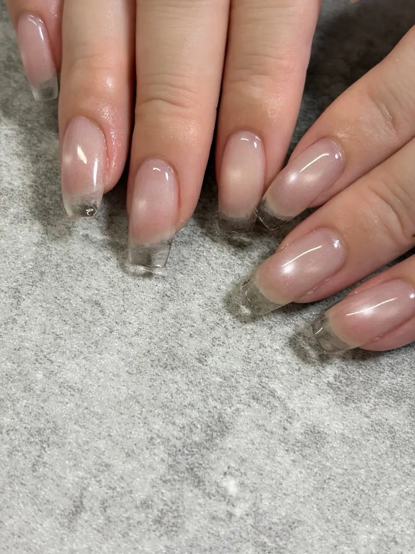 ネイル ハンドネイル FIORITURA Maikoのネイルデザイン