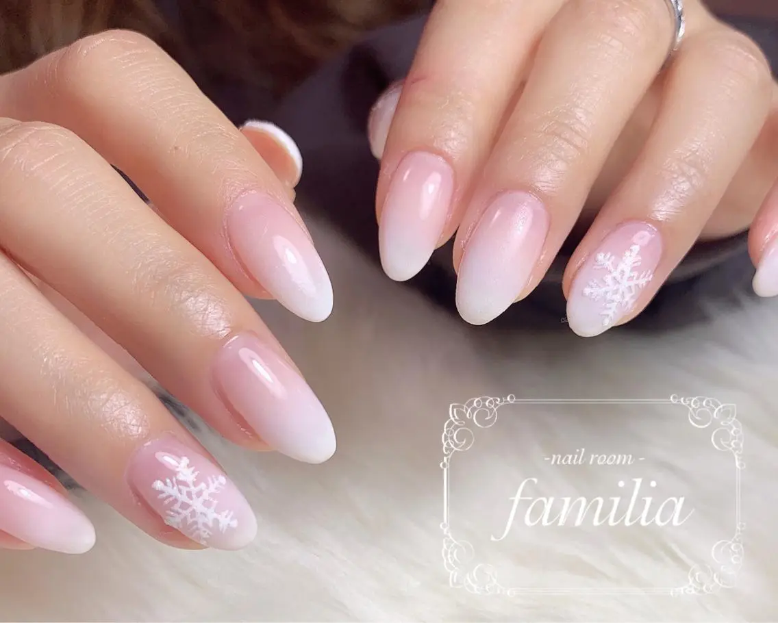 ネイル ハンドネイル -nailroom- familiaのネイルデザイン
