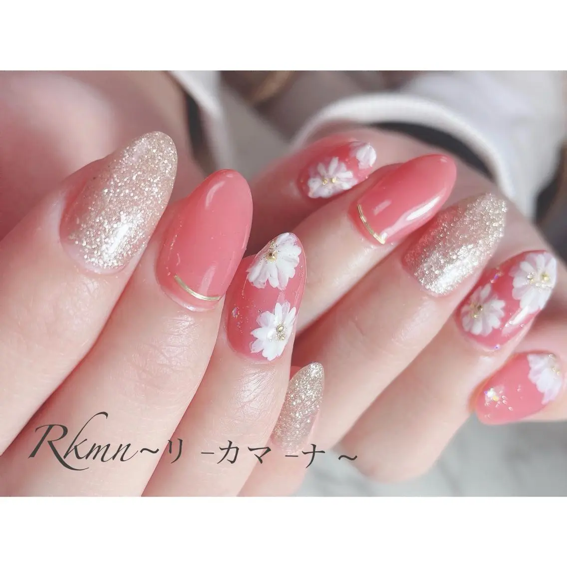 ネイル アートネイル フラワーネイル フレンチネイル ジェルネイル グラデーション ハンドネイル フットネイル ハンドケア Rkmn ~リ-カマ-ナ~のネイルデザイン