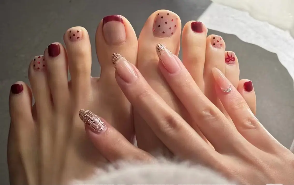 【限定】ハンドデザイン持ち込み💝＋フットデザイン持ち込み💕の写真