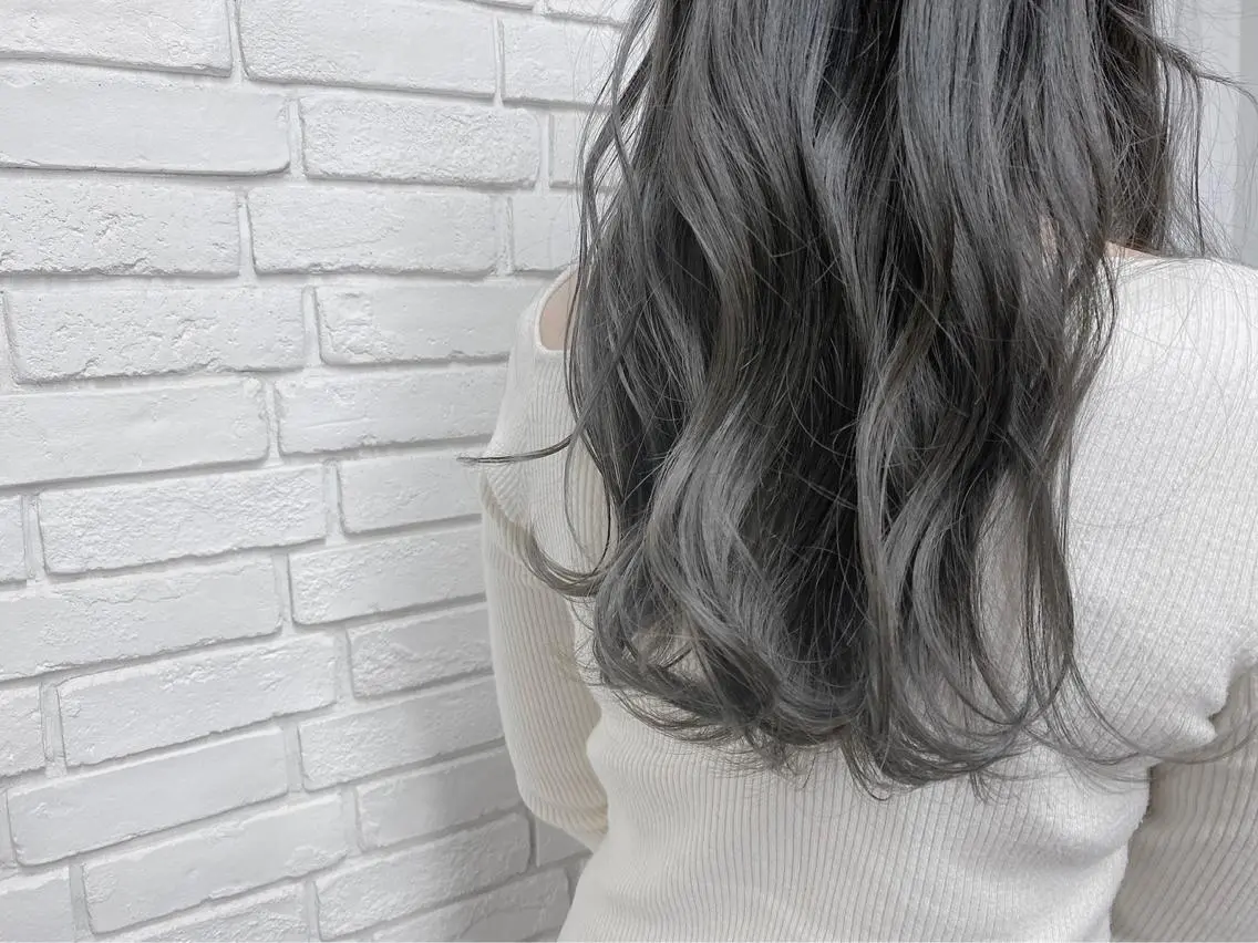 【平日限定🎁】カラー+サービストリートメント+ヘッドスパ5分の写真