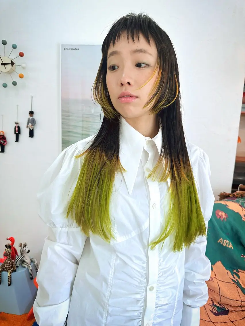 ロング カット ヘアカラー トリートメント 岩本 陽介のヘアスタイル