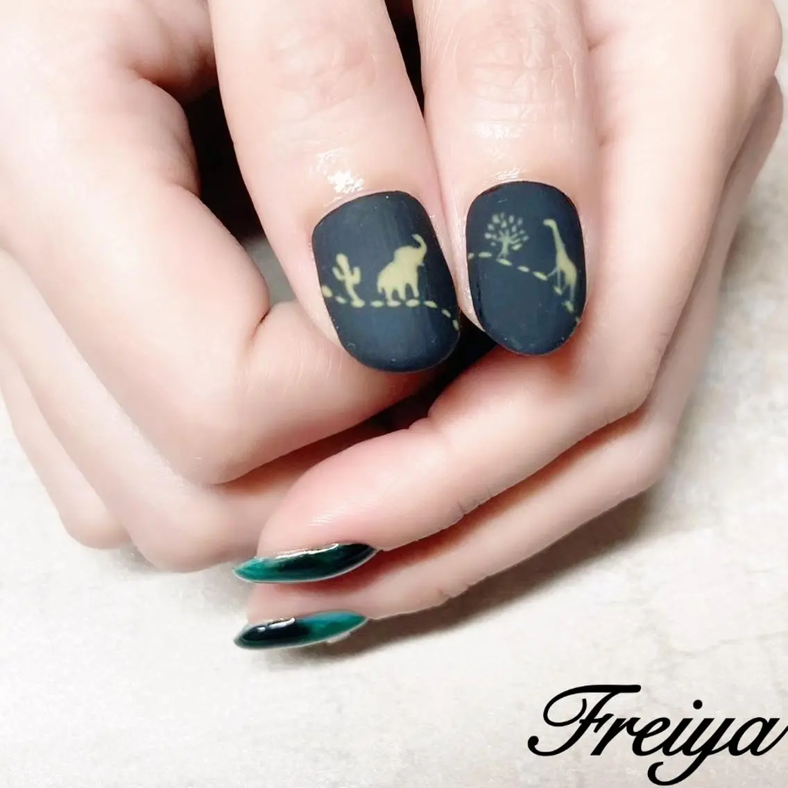 ネイル FREIYA マツエク、ネイルのマツエク・マツパデザイン