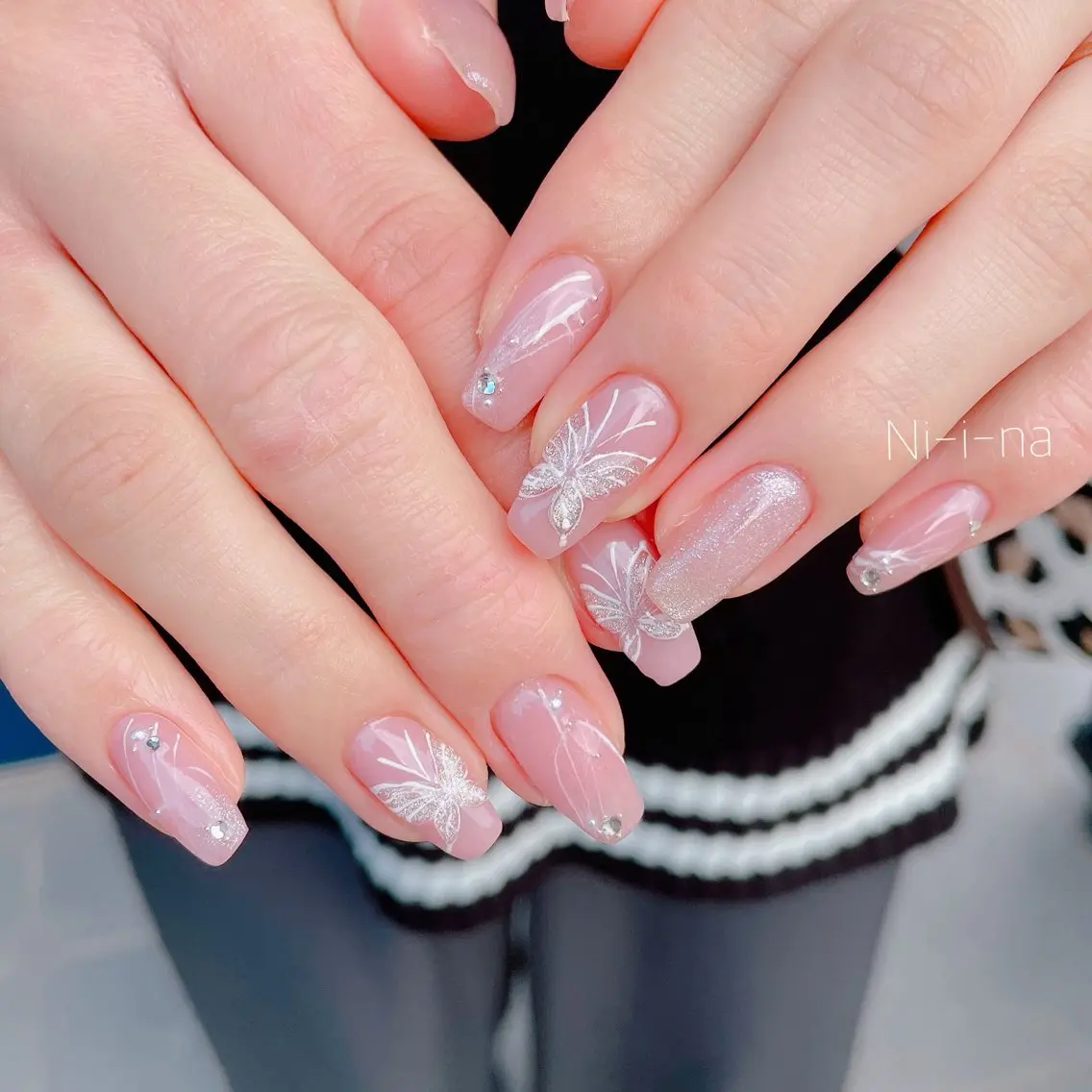 【Hand】デザインL(オフ無)の写真