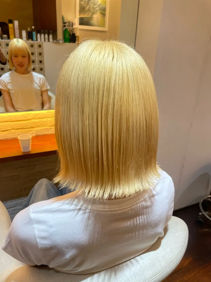 カラー 抜きっぱなしブロンド ボブ ヘアカラー トリートメント CoCooN nanamiのその他イメージ