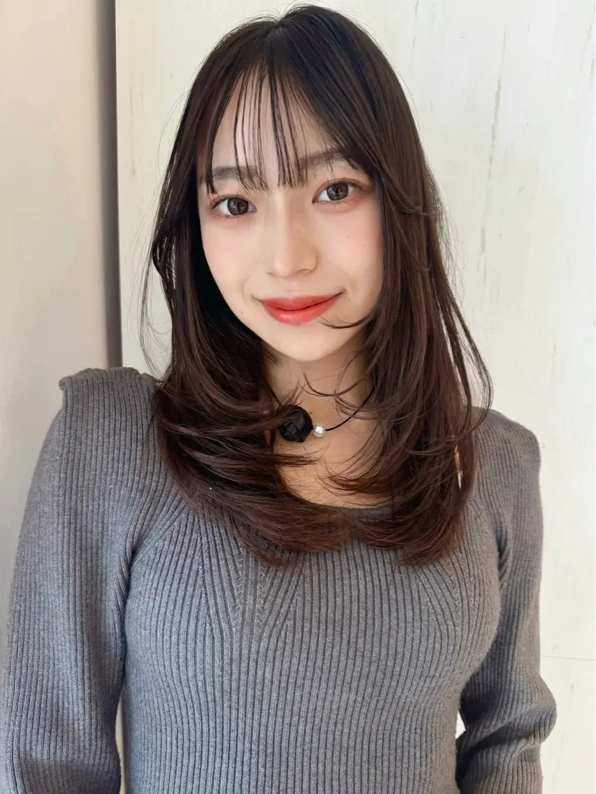 ロング レイヤーカット Ashanti 濱野のヘアスタイル