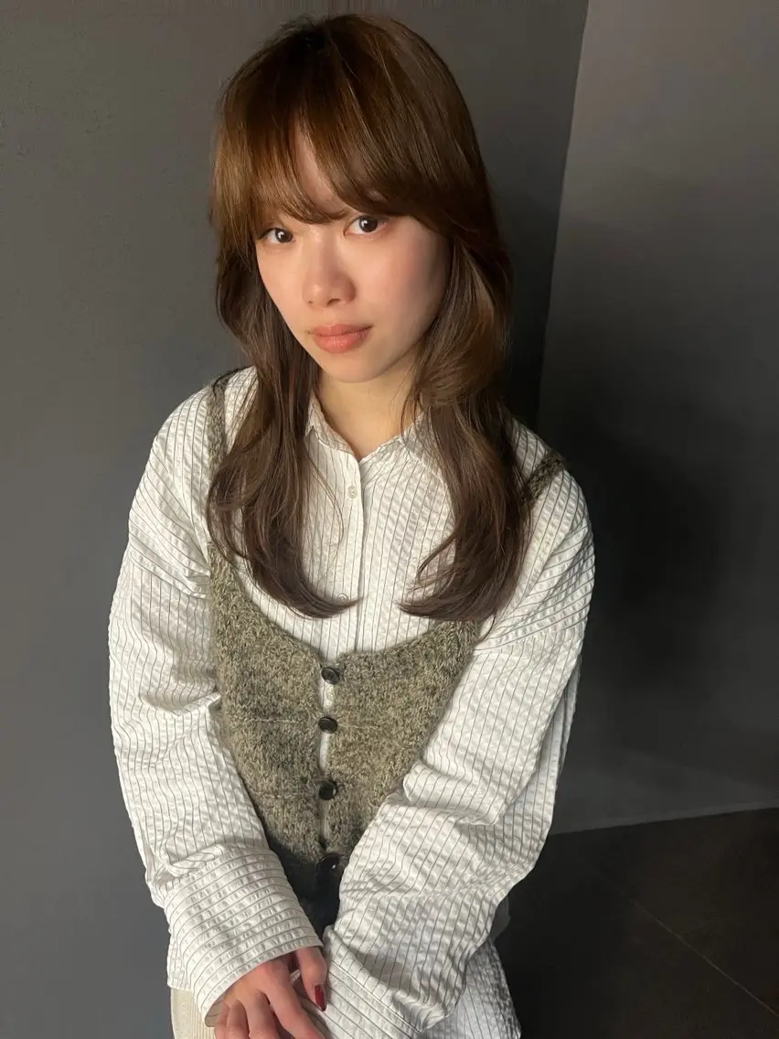 ミディアム ヘアカラー トリートメント FILMS せんのヘアスタイル