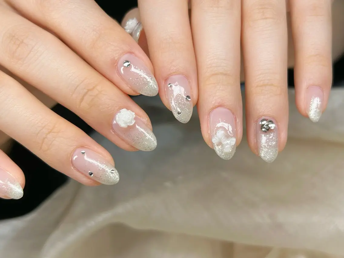 ネイル アートネイル チークネイル 成人式 入学式 長さ出し ハンドネイル Lino Nailのネイルデザイン