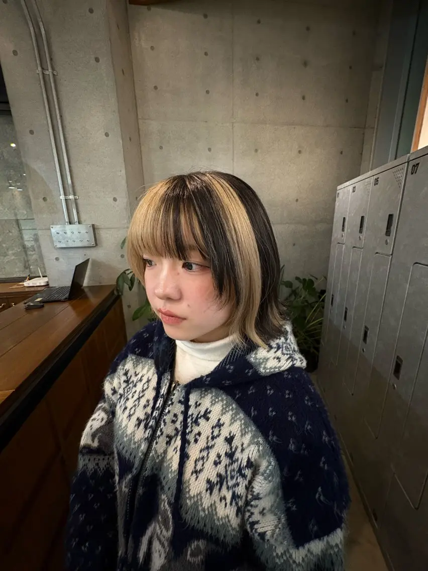 ショート カラー 松井 七瀬のヘアスタイル