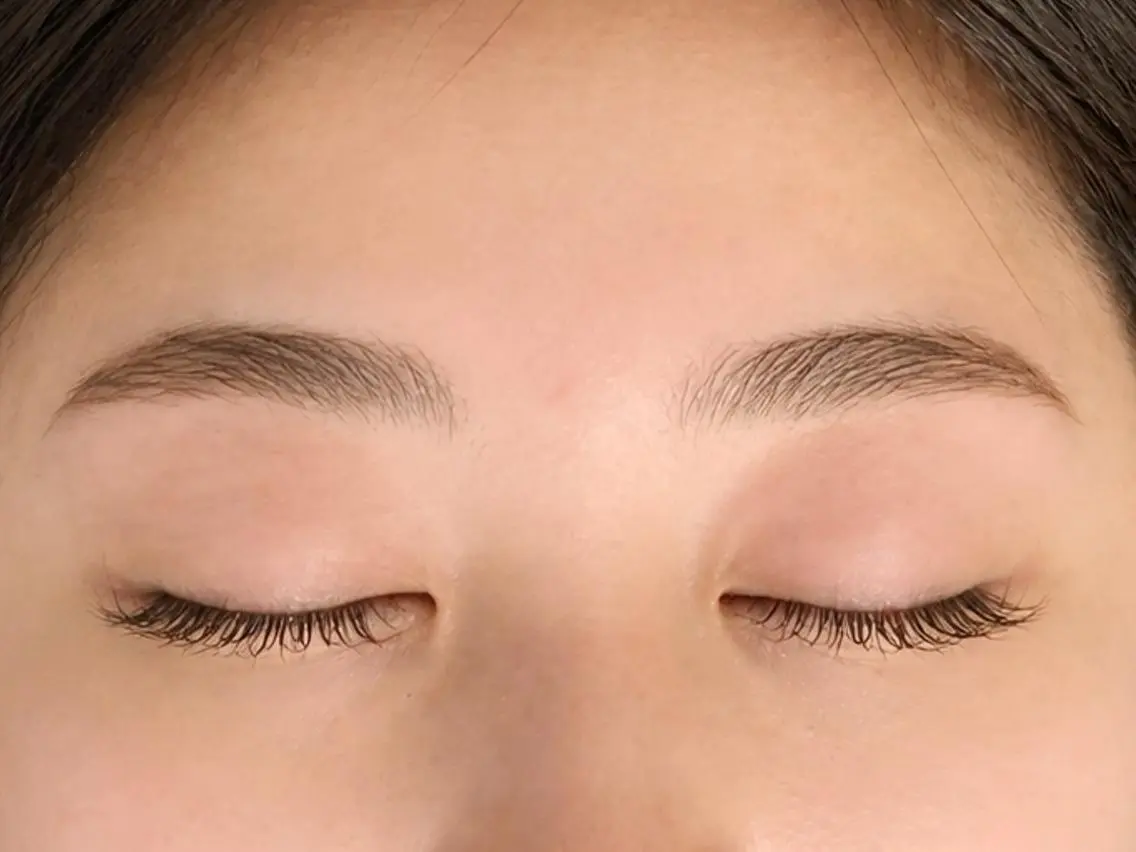 アイブロウ ワックス脱毛 眉カット Mai .のマツエク・マツパデザイン