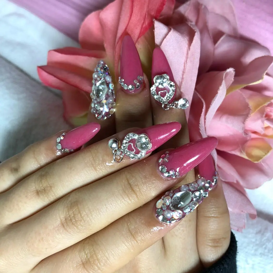 セミロング ネイル ハンドネイル 《LB》ラブリエ Nail&eyeのマツエク・マツパデザイン