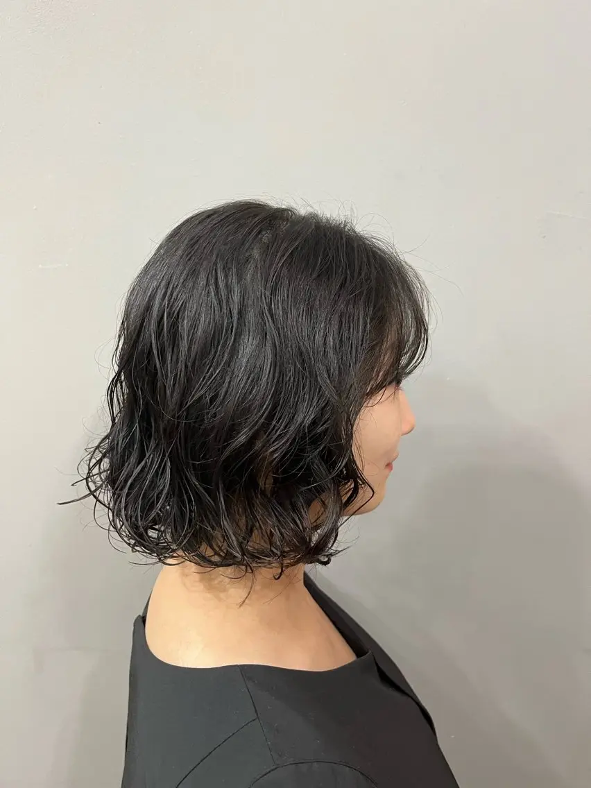 ショート パーマ カット パーマ ショート/ボブ/透明 感カラー/高橋あみのヘアスタイル