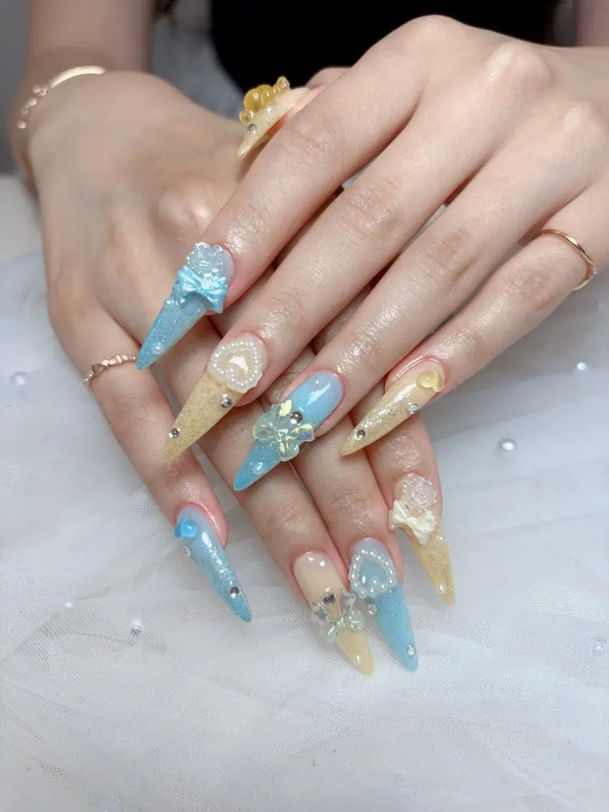 ネイル フットネイル ジェルネイル 韓国ネイル マグネットネイル 持ち込み ハンドネイル Huyn Nail Shinjyukuのネイルデザイン
