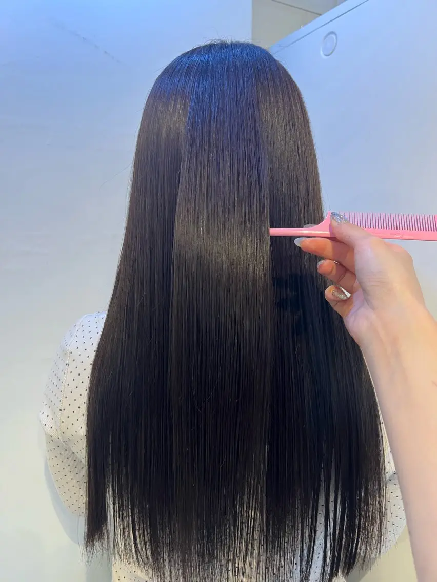 ロング カラー デザインカラー イヤリングカラー ボブ 顔周りカット 髪質改善 ヘアカラー 縮毛矯正 トリートメント KANA/ボブ/ インナーカラー/艶髪のヘアスタイル