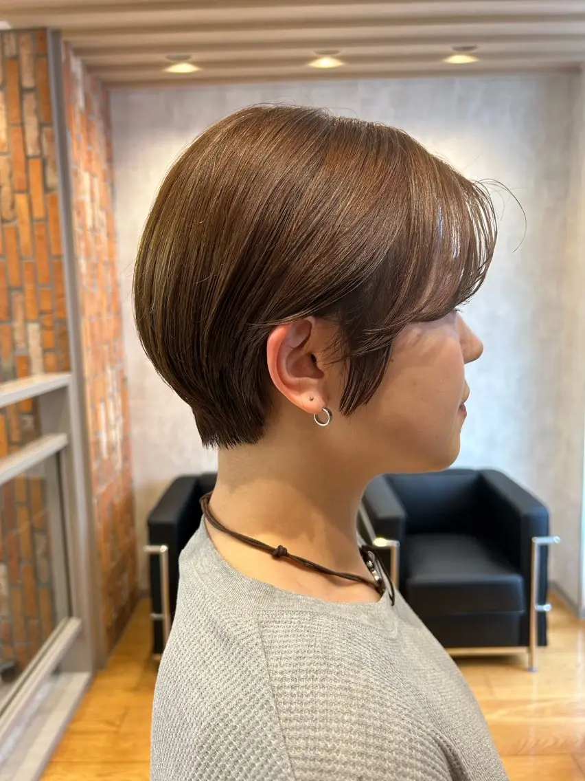 ショート カット ヘアカラー tokute 片岡心🐥のヘアスタイル