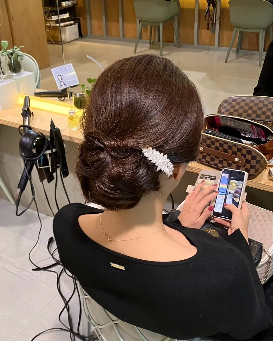 ロング ヘアセット 艶髪/矯正/髪質改善 ヘアアレンジ/西梅田のヘアスタイル