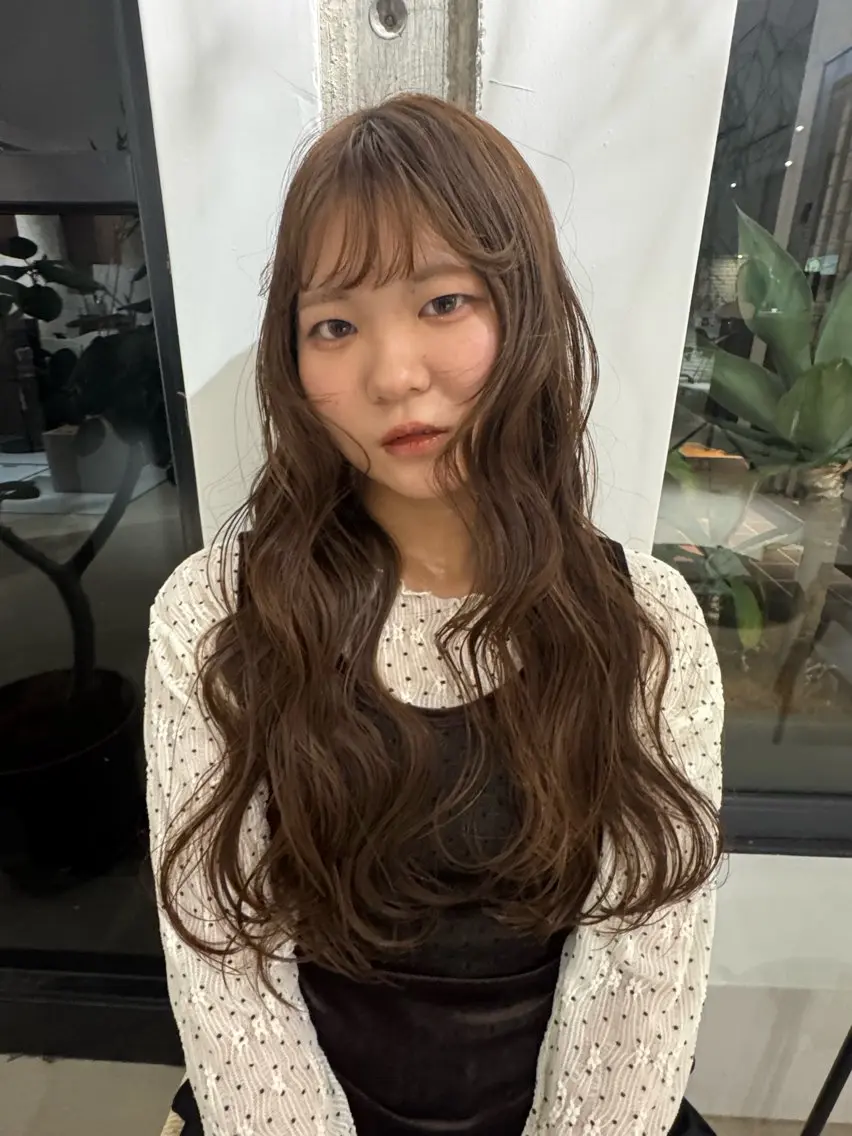 ミディアム カラー ベージュカラー ブリーチ 透明感カラー ダブルカラー ブリーチなしカラー ヘアカラー yuka🥕 橿原神宮前のヘアスタイル