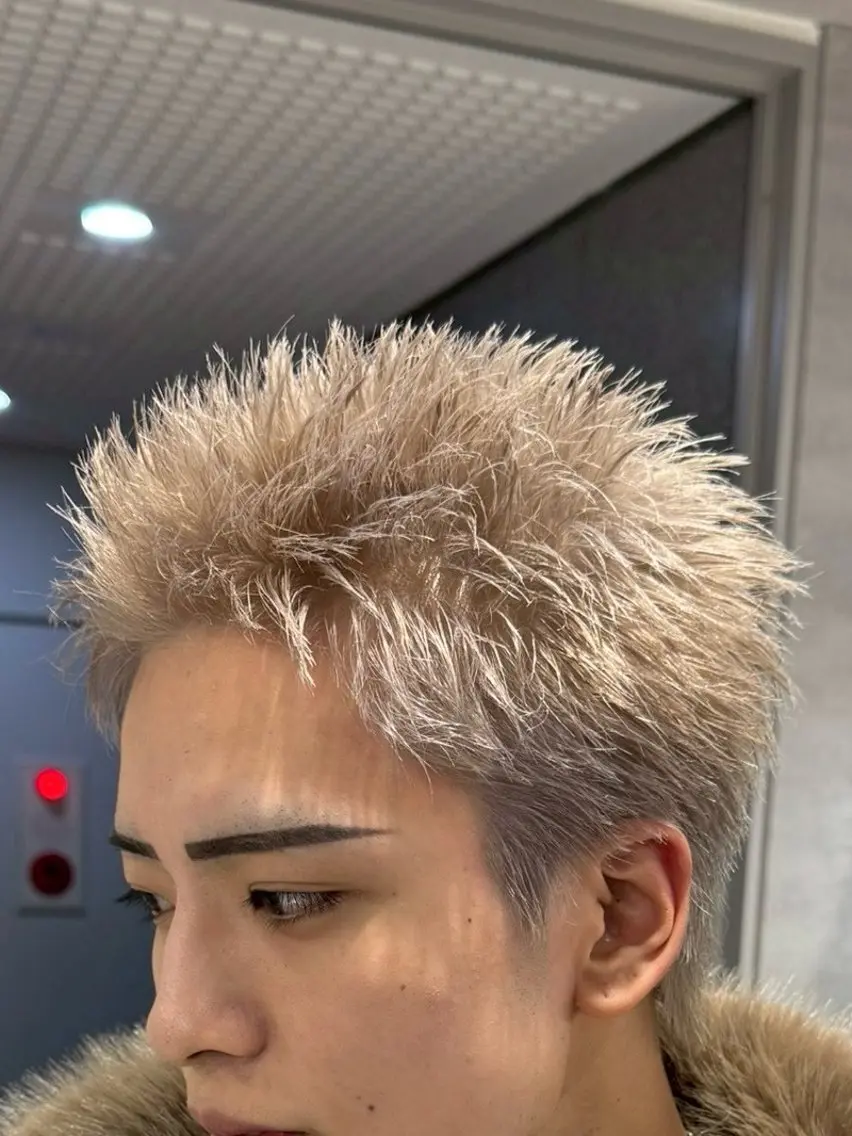 カラー メンズ ハイトーン特化 メンズ美容師仁也のヘアスタイル