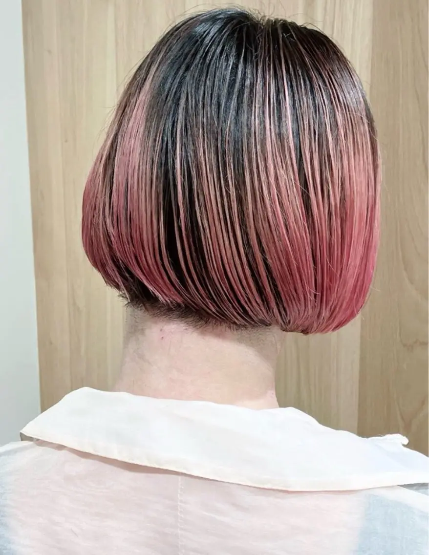 ショート ショートボブ ボブ レイヤーカット 似合わせカット ショートヘア fumika推しカラ ー/デザインカラーのヘアスタイル