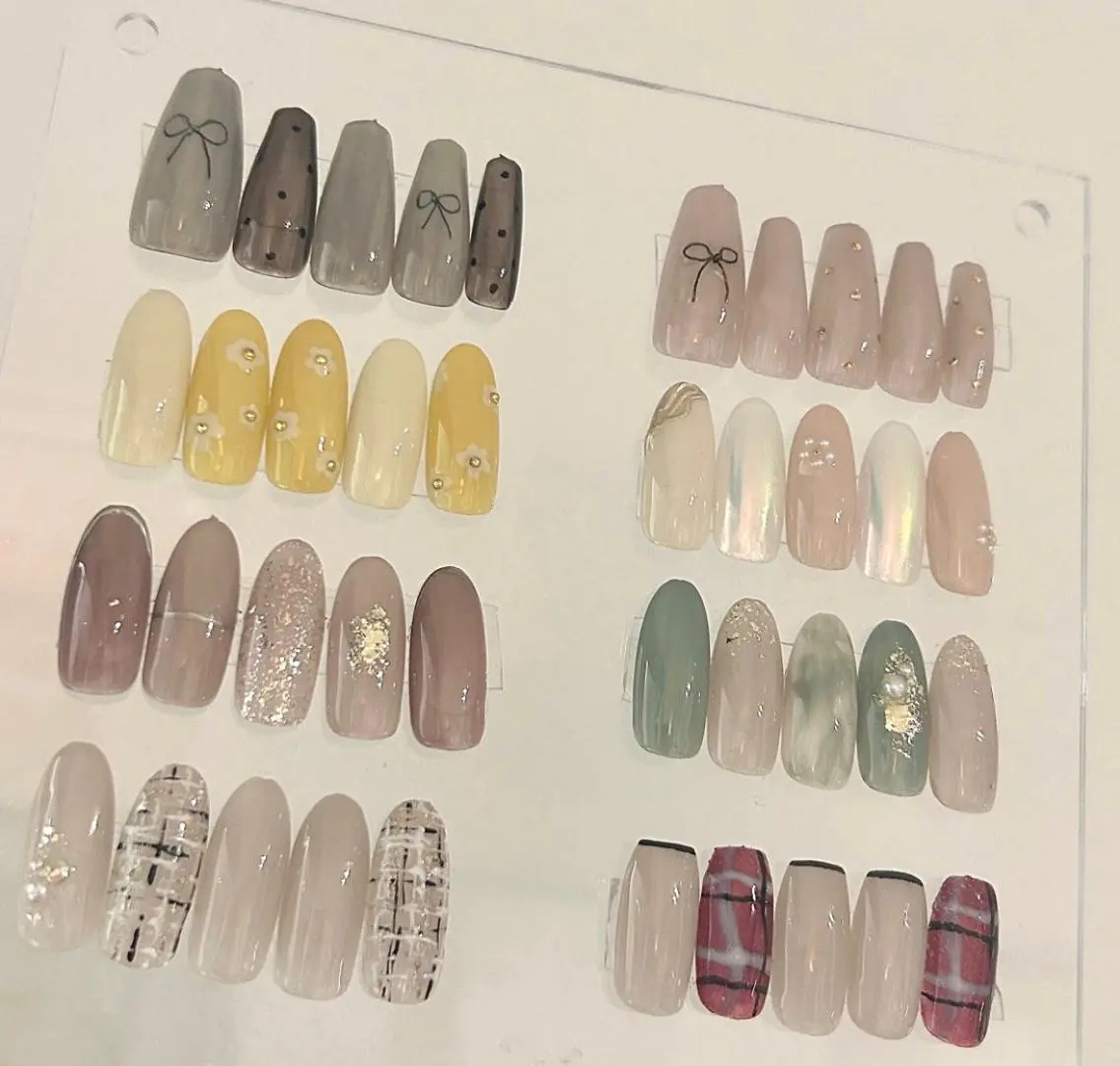 ネイル ネイルスクール byCharmeのネイルデザイン