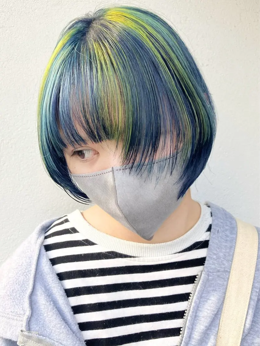ショート ショートボブ ボブ レイヤーカット 似合わせカット ショートヘア fumika推しカラ ー/デザインカラーのヘアスタイル