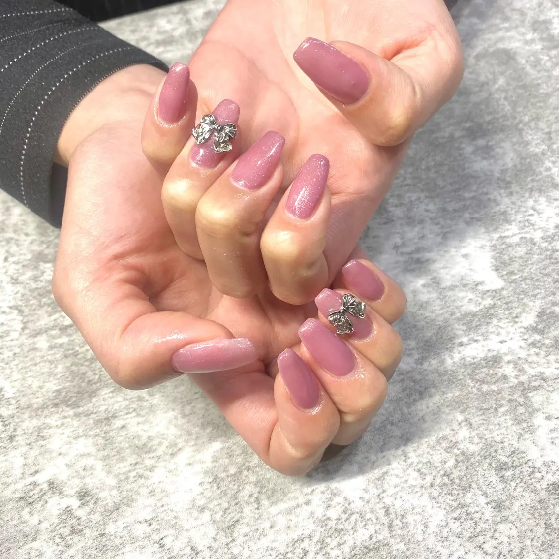 ネイル ピンク リボン シルバー ハンドネイル ★Rinail... .のネイルデザイン