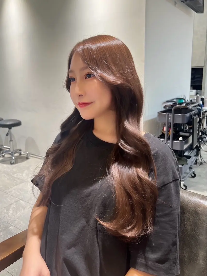 ロング カラー ヘアアレンジ ヘアカラー トリートメント ヘアセット 🎀ハイトーン・艶 カラー HANA🎀のヘアスタイル