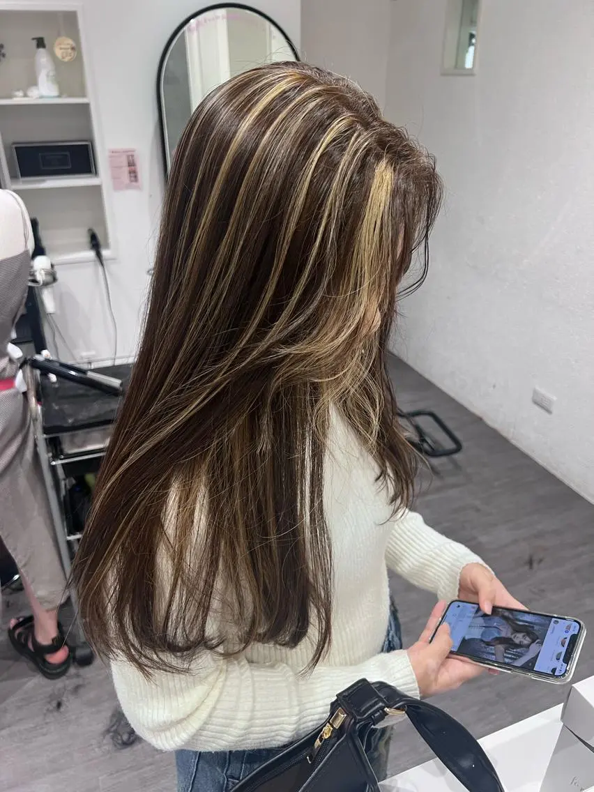 ダメージ軽減　4Dカラー💟🔆4Dハイライト+ワンカラーの写真