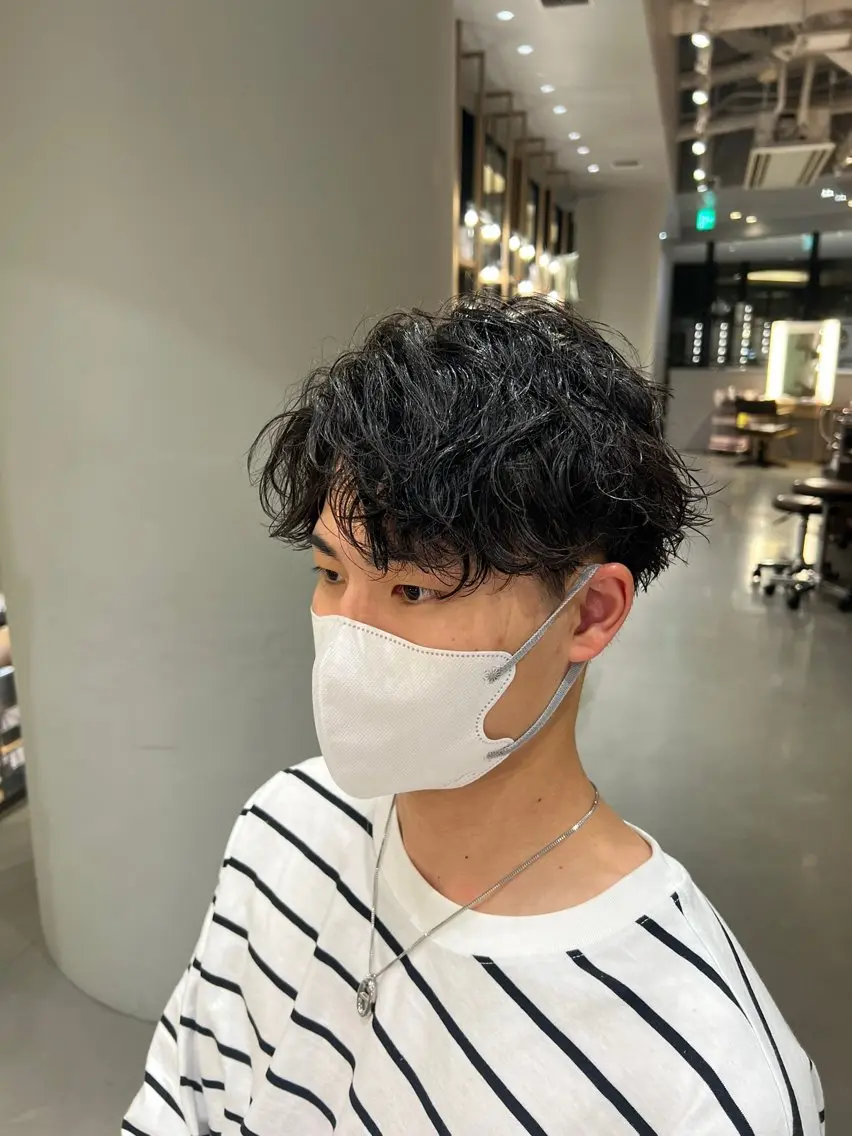 ショート パーマ メンズ カット パーマ 梅田茶屋町メンズ 専門美容師 山元一平のヘアスタイル