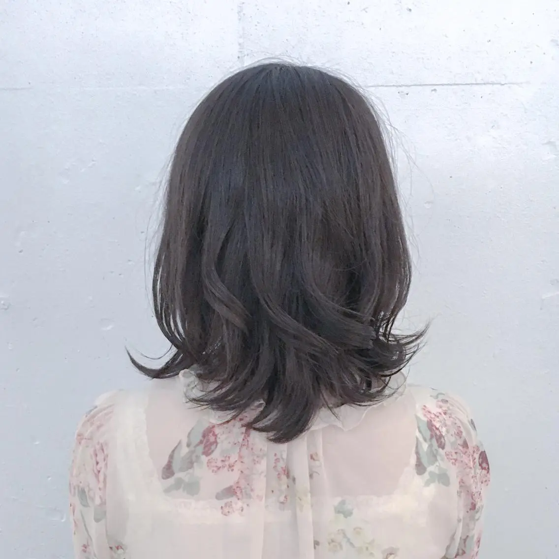 ミディアム カラー パーマ ヘアカラー トリートメント トミタ アツシのヘアスタイル