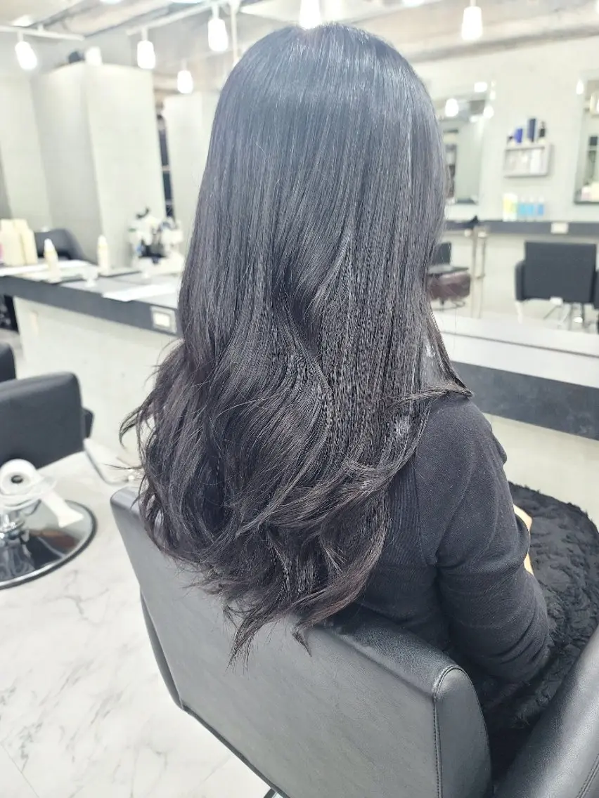 ロング カラー ヘアアレンジ 透明感カラー グレージュ ❇️安達 優心❇️ レイヤー/艶髪特化のヘアスタイル