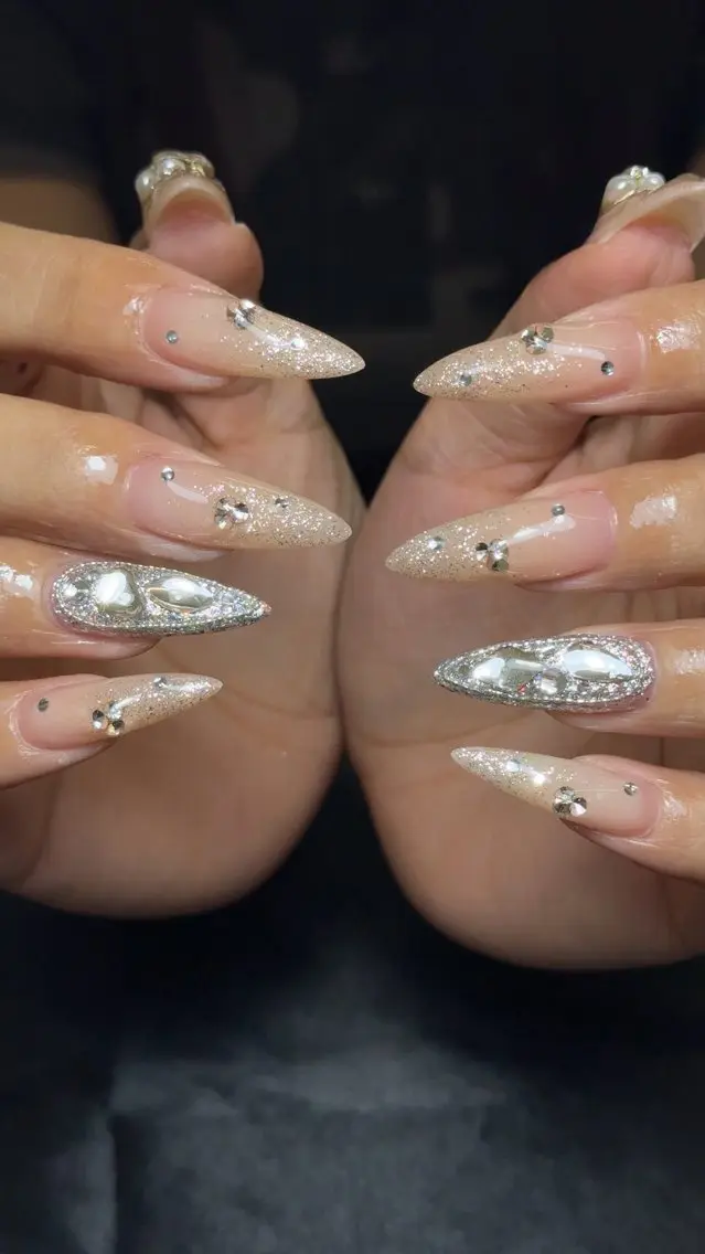 ネイル 持ち込み ワンホンネイル ハンドネイル AKIKO NAILのネイルデザイン