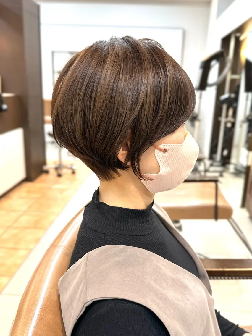 ショート カラー 藤田 祥平のヘアスタイル