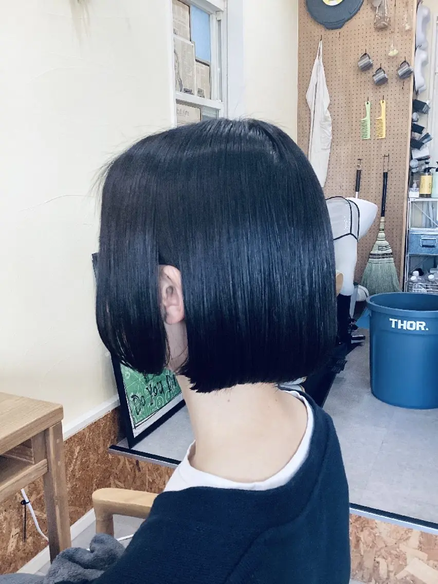 ショート ワンレンボブ ボブ ショートヘア カット トリートメント ヘッドスパ 美容院・ 小林のヘアスタイル