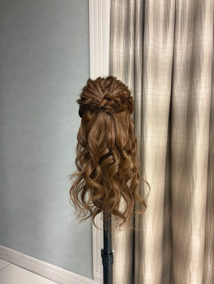 ヘアアレンジ sato akiraのヘアスタイル