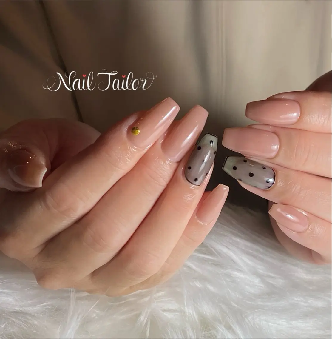 ネイル ドット オフィスネイル ピンク ピンクベージュ ハンドネイル NailTailor ネイルテイラーのネイルデザイン