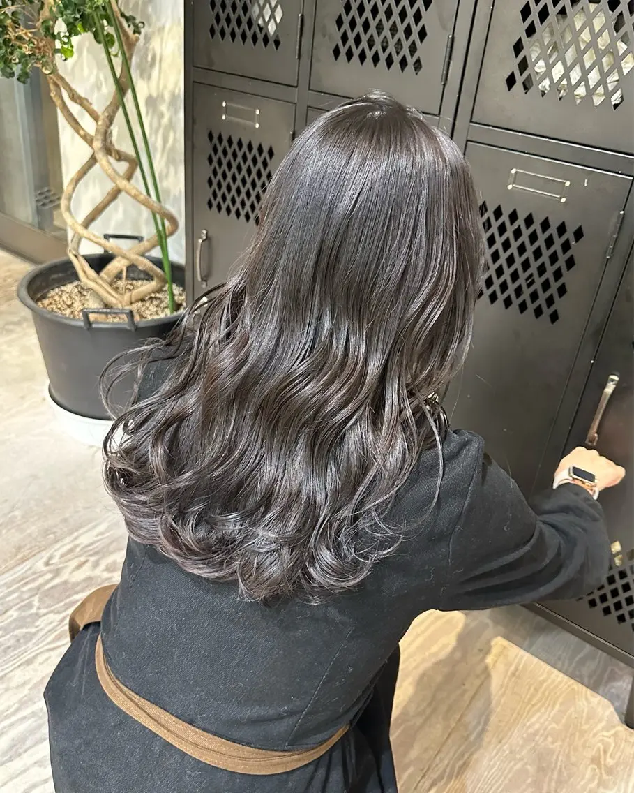 セミロング カット ヘアカラー トリートメント ササキカズマ〻透明感 〻色落ち〻赤み消しのヘアスタイル