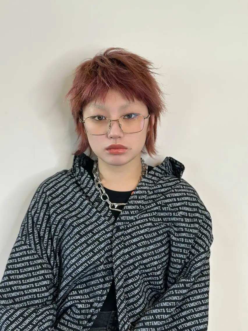 ショート カラー ウルフカット 大阪ウルフカット ハッシュカットのヘアスタイル