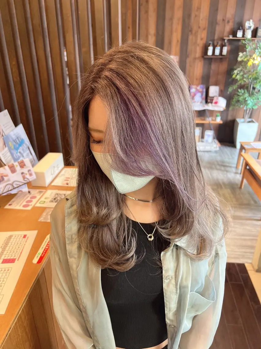 セミロング パープルカラー ヘアカラー 具志 正太のヘアスタイル