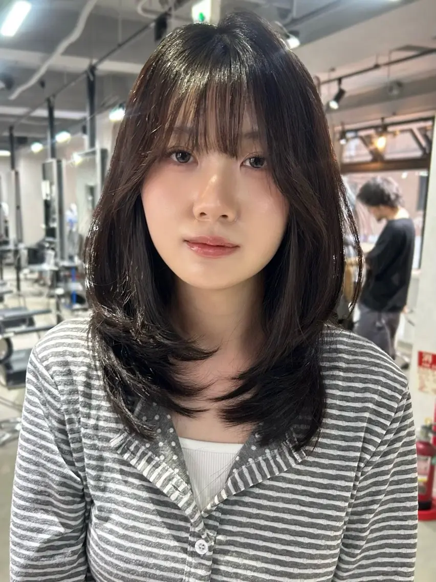 セミロング カラー ヘアアレンジ カット 縮毛矯正 トリートメント レイヤーカット×髪質 改善🇰🇷シオリのヘアスタイル