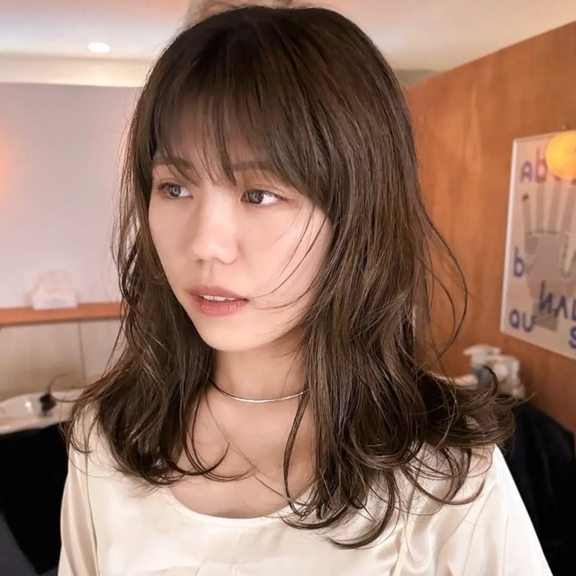 セミロング カラー キラリ/柔らかカラー /ピンクブラウン🩰のヘアスタイル