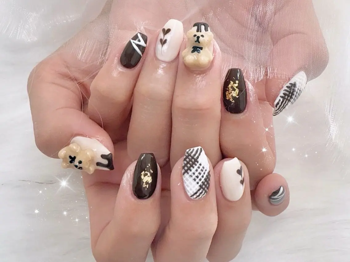 ミディアム Lili Nail Studio西荻窪店のネイルデザイン