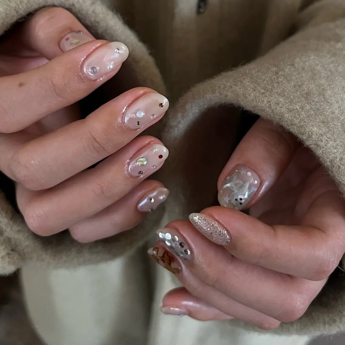 ネイル クリスマス ハンドネイル vegh. nail／阿波座のネイルデザイン