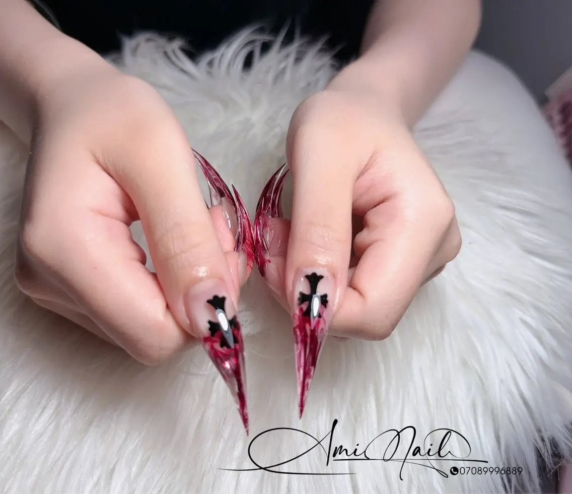 ネイル Ami Nailsのネイルデザイン