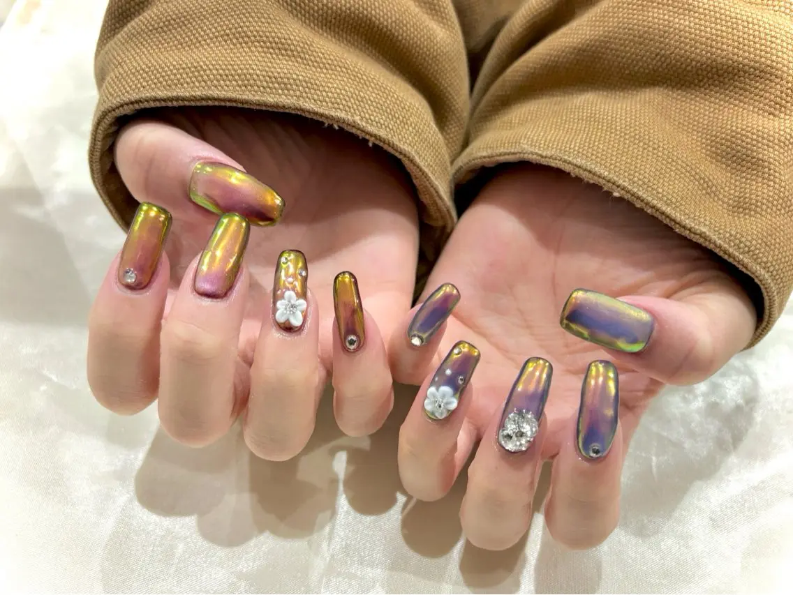 ネイル オーロラネイル マグネットネイル ハンドネイル Nail salon Cielel⟡Ayaのネイルデザイン