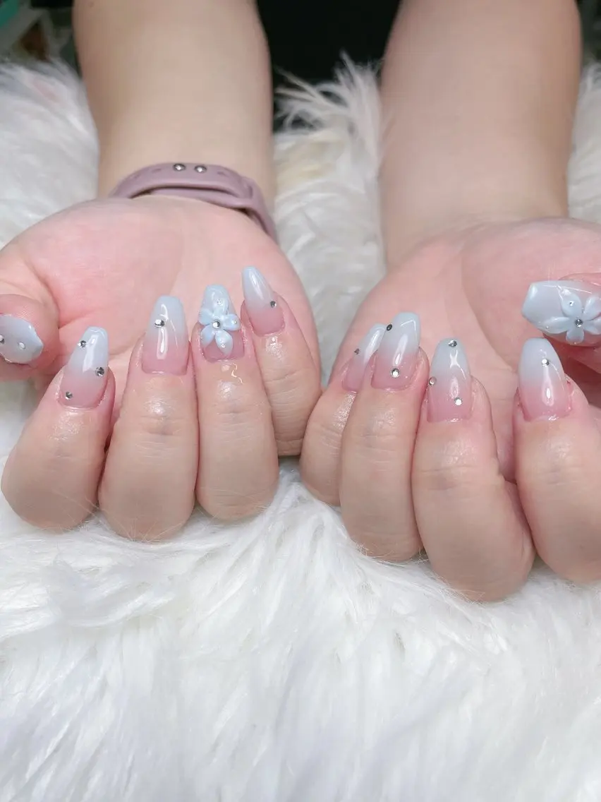 ネイル 長さ出し フレンチネイル グラデーション 韓国ネイル マグネットネイル ハンドネイル VB HEAVEN nailのネイルデザイン