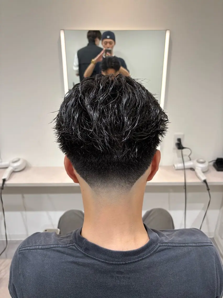 ショート メンズ フェードカット ショートヘア カット 深澤 知樹のヘアスタイル