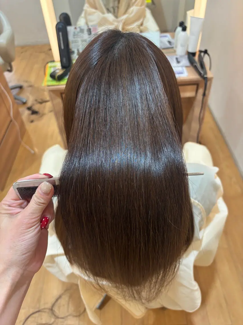 ミディアム 髪質改善カラー 清利あやなのヘアスタイル