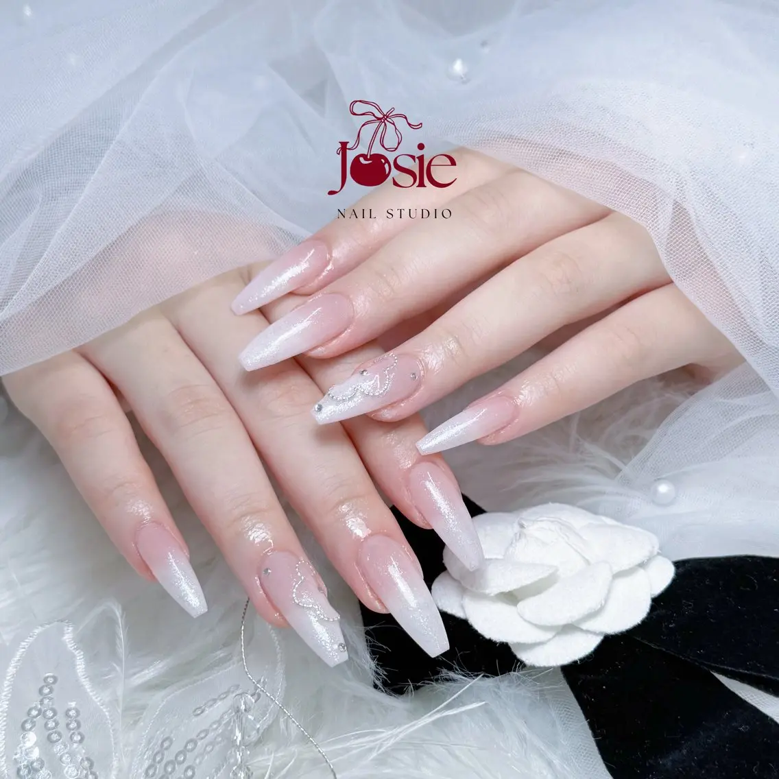 ネイル ブラウン 長さ出し キラキラネイル 韓国ネイル ロングネイル ハンドネイル JOSIE nail studioのネイルデザイン